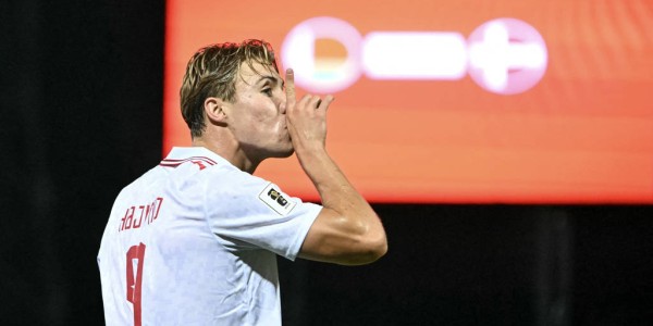 要爆啦！曼联飞沙走石霍伊伦力拔山兮 做弃子9场7球1助