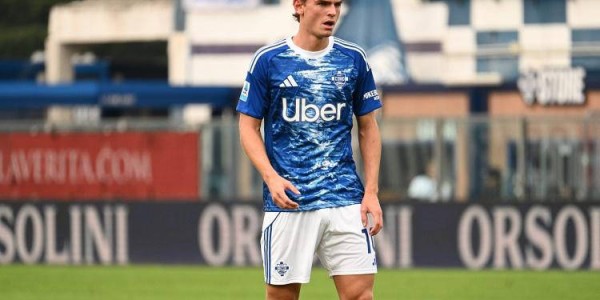 意甲一日综述：米兰遭比萨逼平，阿莱格里不满；国米欲购尼科-帕斯